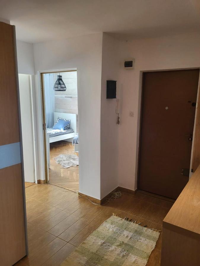 Lemuria Pokoje Wlk Niedzwiedzicy Hostel เลกนิตซา ภายนอก รูปภาพ